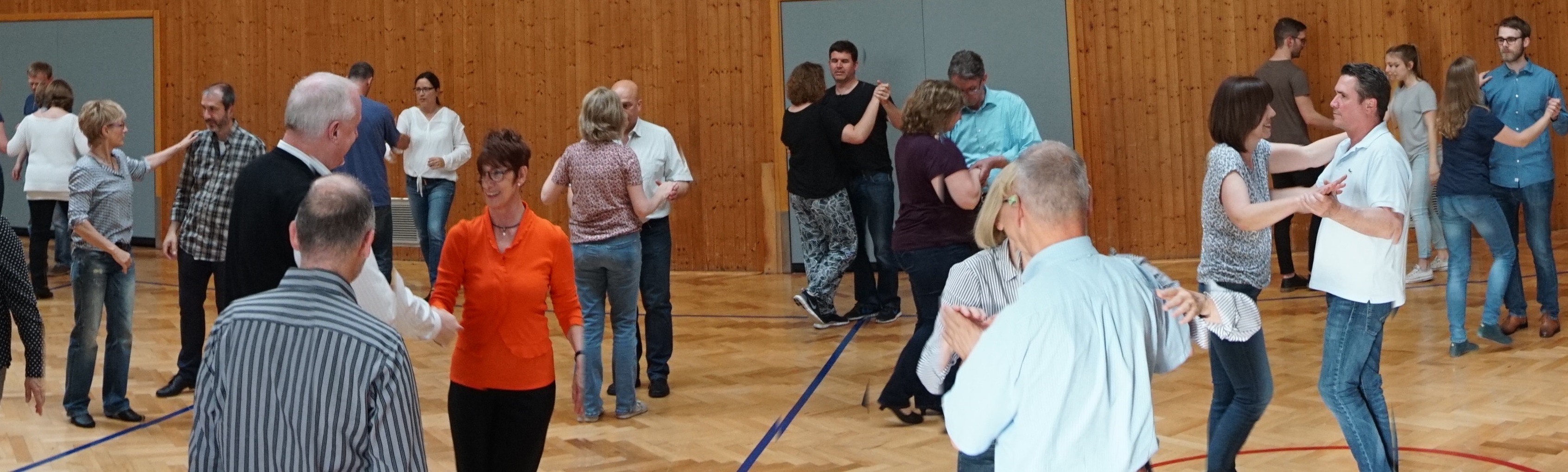 TG-Hochheim_Overview_Dancing.jpg