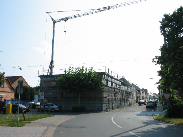 halle vor sani